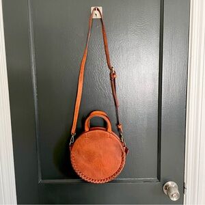 Street Level | Faux leather round crossbody bag